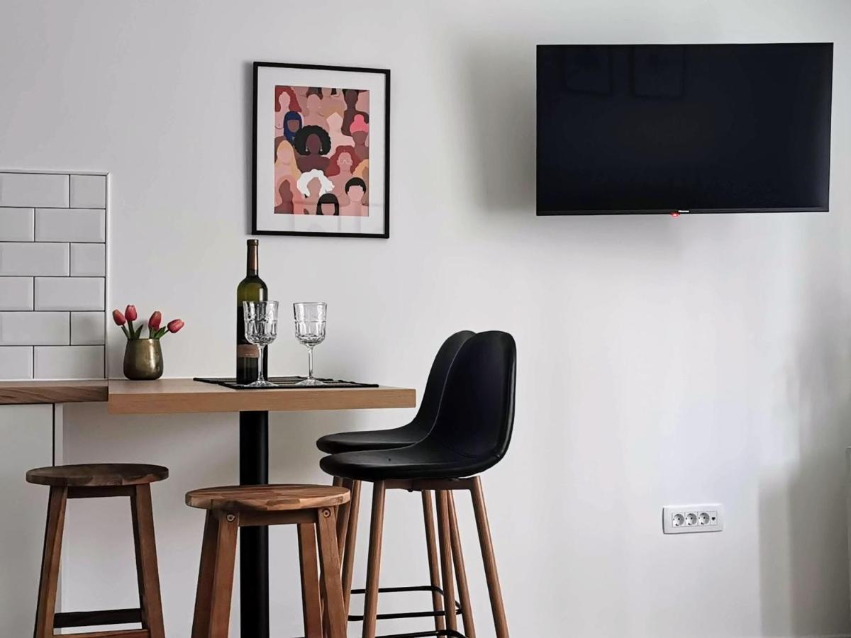 Studio Apartman Mirta I Вараждин Экстерьер фото